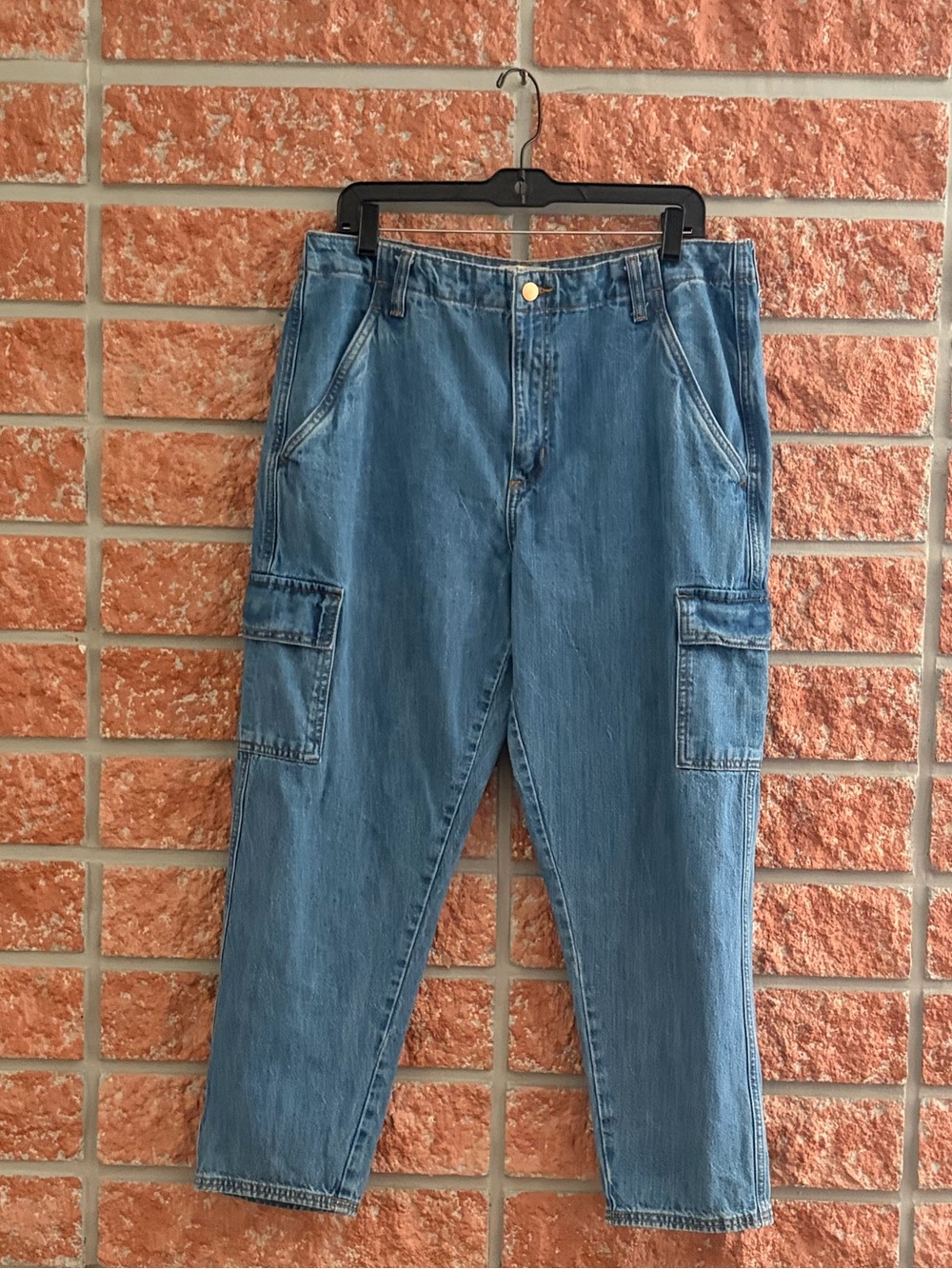 Universal Thread Women’s Boyfriend Cargo Jeans